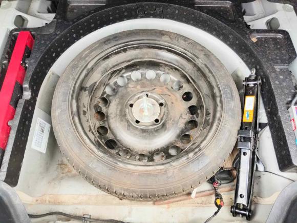 [芜湖·皖B] 二手别克威朗2018款 三厢 15S 自动领先型