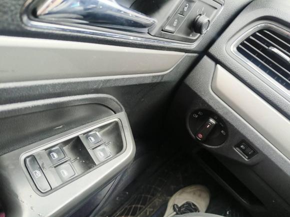 [温州·浙C] 二手大众朗逸2017款 1.6L 手动舒适版