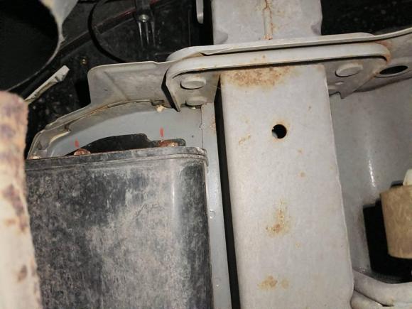 [南京·苏A] 二手众泰众泰SR92017款 2.0T 自动极致之心版