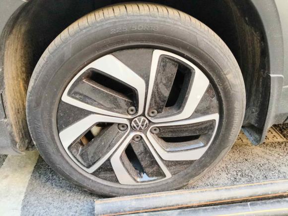 [南昌·赣A] 二手大众途岳2024款 300TSI 两驱满月版