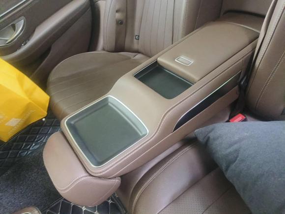 [无锡·苏B] 二手奔驰奔驰E级新能源2022款 改款三 E 350 e L 插电式混合动力轿车