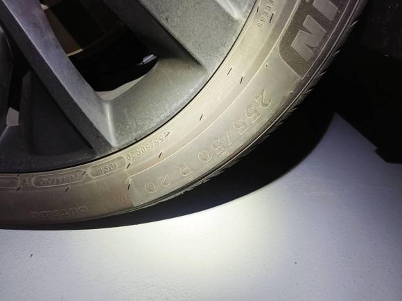 [上海·沪A] 二手理想汽车理想L72023款 Air