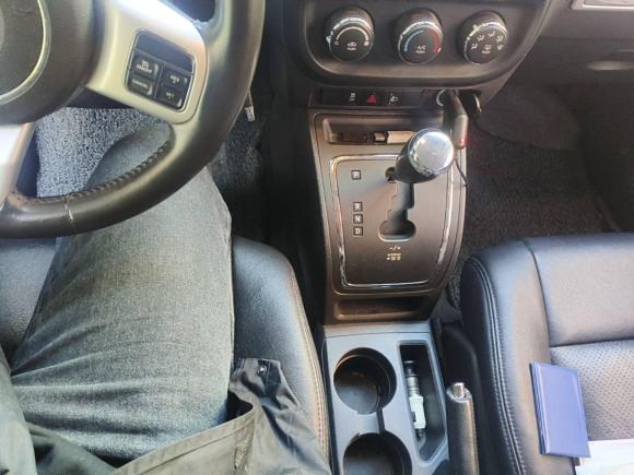 [嘉兴·浙F] 二手Jeep指南者2014款 2.0L 两驱运动版