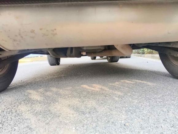 [上海·沪A] 二手路虎神行者22013款 2.2T SD4 SE柴油版