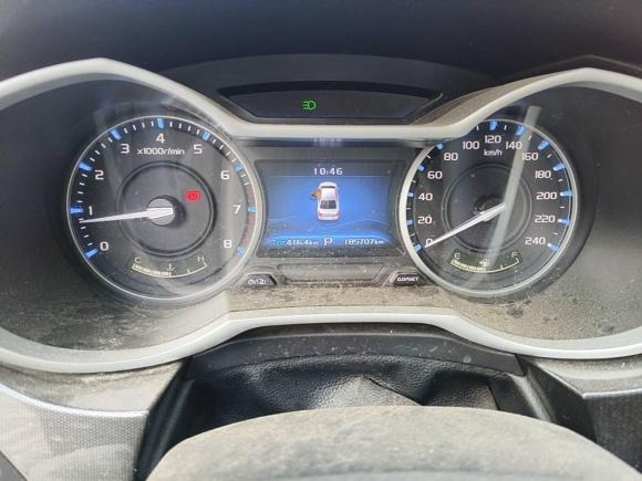 [青岛·鲁B] 二手吉利汽车帝豪2017款 三厢百万款 1.5L CVT向上版