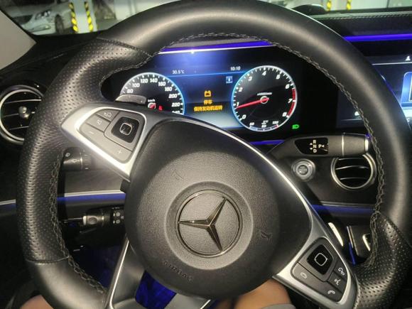 [义乌·浙G] 二手奔驰奔驰E级2018款 E 300 L 运动时尚型