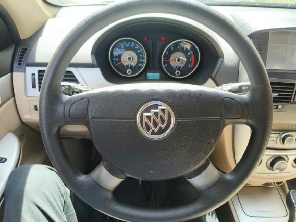 [上海·蒙B] 二手别克凯越2013款 1.5L 自动经典型