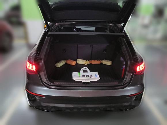 [无锡·苏B] 二手奥迪奥迪A32023款 改款 Sportback 35 TFSI 时尚运动型