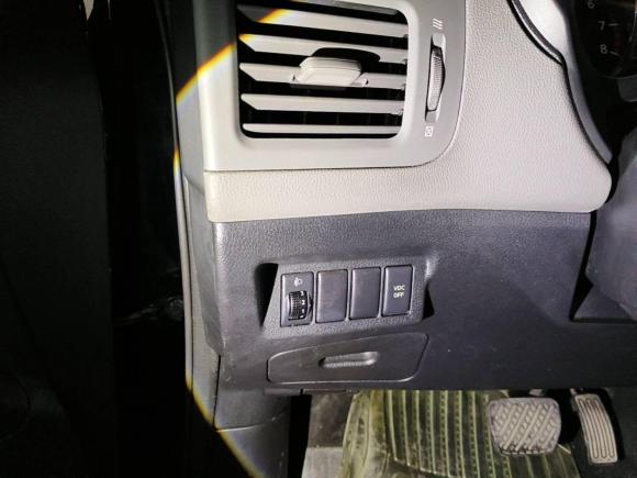 [南京·苏U] 二手日产奇骏2010款 2.5L CVT豪华版 4WD