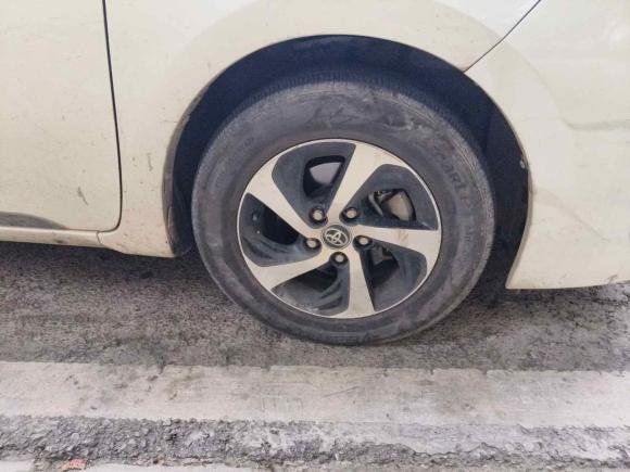 [武汉·鄂A] 二手丰田雷凌2017款 改款 185T CVT精英版 国VI