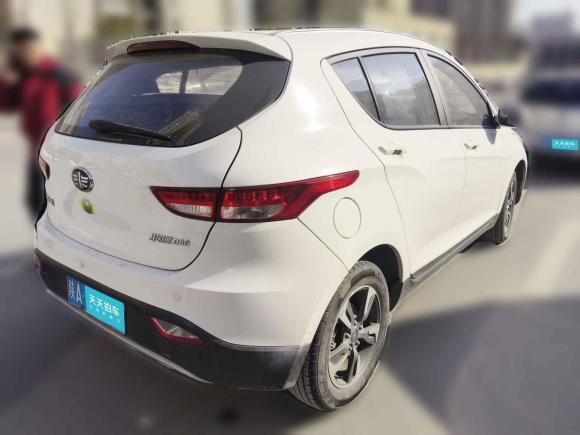 [西安·陕A] 二手一汽骏派D602015款 1.8L 自动尊贵型