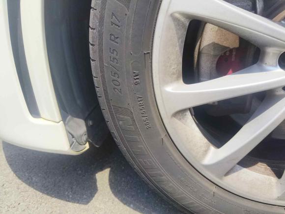 [上海·沪C] 二手奔驰奔驰A级2019款 A 200 L 运动轿车