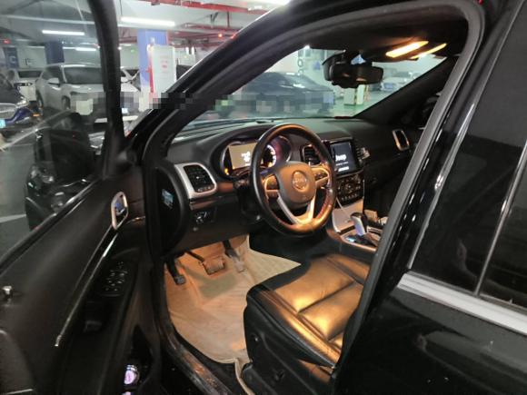 [广州·粤R] 二手Jeep大切诺基2020款 3.0L 精英导航版