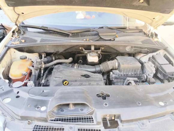 [宁波·浙B] 二手比亚迪比亚迪S72015款 2.0T 升级版 自动尊贵型