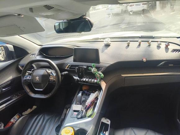 [南京·苏A] 二手标致标致50082017款 380THP 7座豪华版