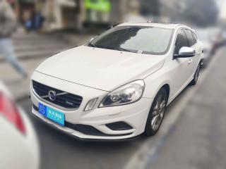 沃尔沃沃尔沃V602012款 T6 AWD 运动版