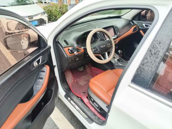 [杭州·浙A] 二手奇瑞瑞虎72016款 2.0L CVT耀臻版