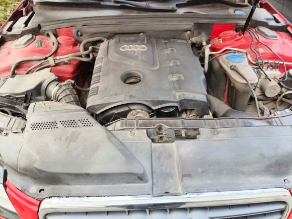 [青岛·浙B] 二手奥迪奥迪A4L2011款 2.0 TFSI 标准型