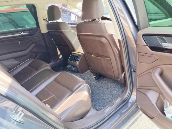 [杭州·浙A] 二手大众辉昂2016款 380TSI 两驱至尊版