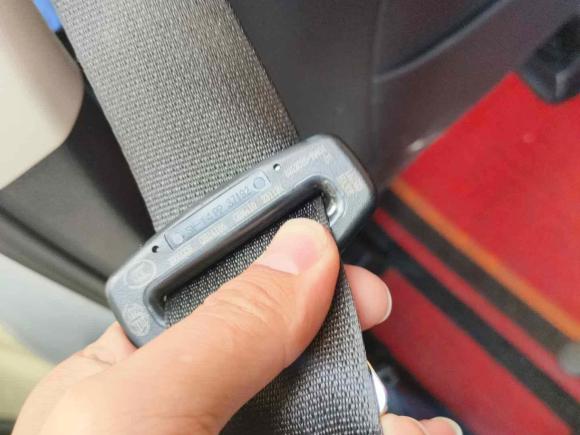 [温州·浙C] 二手奔腾奔腾B702023款 第三代 1.5T 自动悦享型70周年纪念版