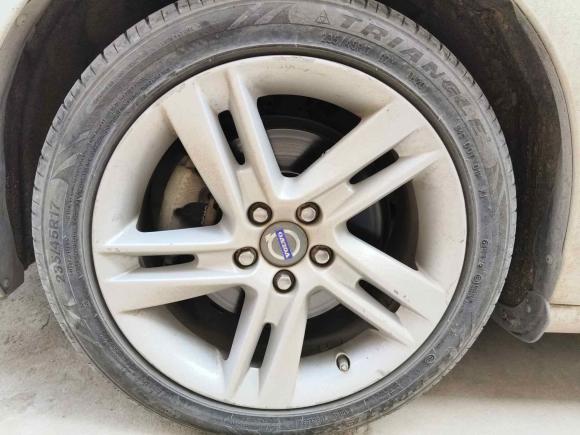 [西安·陕U] 二手沃尔沃沃尔沃S602014款 S60L T5 智驭版