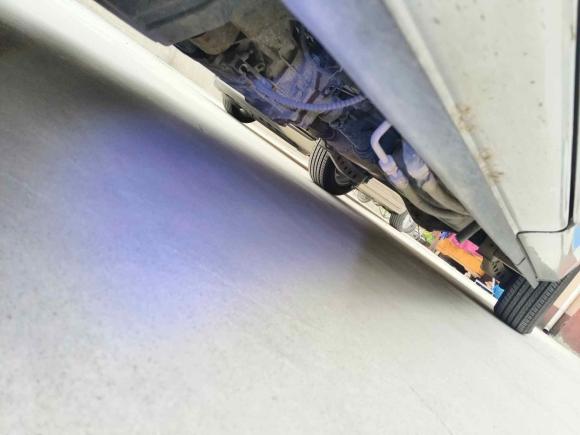 [上海·苏H] 二手五菱汽车五菱征程经典2015款 1.8L豪华型LJ479QE2