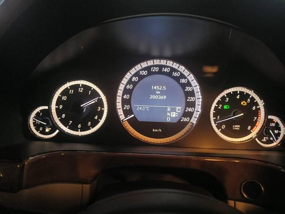 [深圳·湘A] 二手奔驰奔驰E级2009款 E 300 优雅型