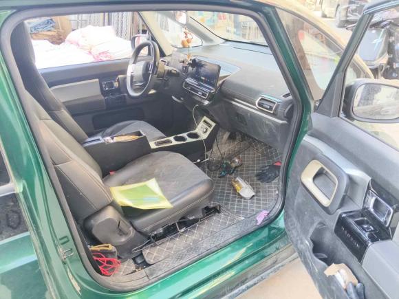 [合肥·皖A] 二手宝骏宝骏KiWi EV2023款 智奢版 三元锂