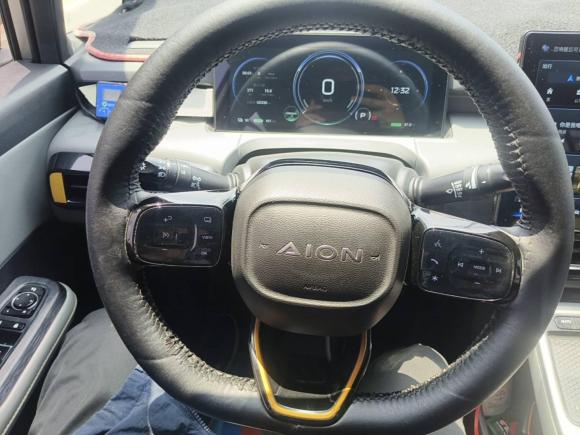 [上海·沪A] 二手埃安AION Y2022款 70 智领版 磷酸铁锂
