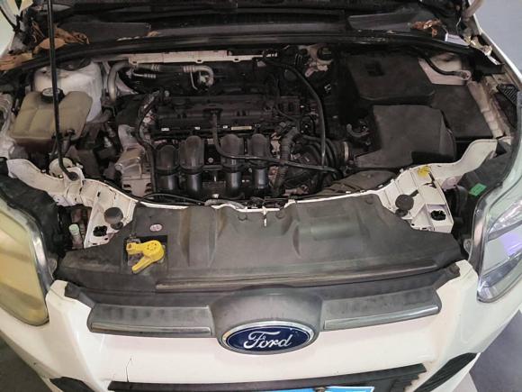 [深圳·粤B] 二手福特福克斯2012款 两厢 1.6L 手动风尚型