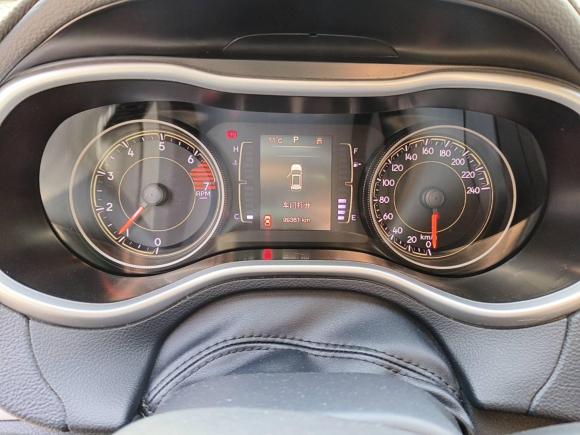 [上海·吉E] 二手Jeep自由光2016款 2.4L 专业版