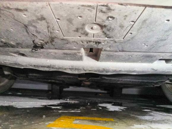 [成都·川A] 二手标致标致30082013款 2.0L 自动潮流版