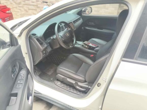 [广州·粤A] 二手本田缤智2017款 1.5L CVT两驱舒适型