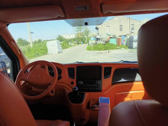 [温州·浙C] 二手福田图雅诺2020款 2.5T 手动通途加长轴中顶6/7座4J25TC3