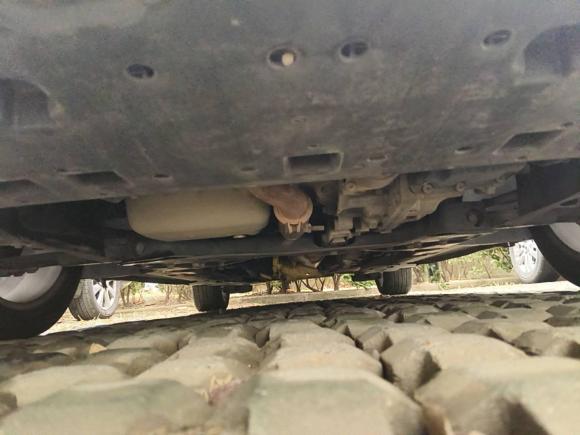 [无锡·苏B] 二手标致标致4082014款 1.8L 自动豪华版