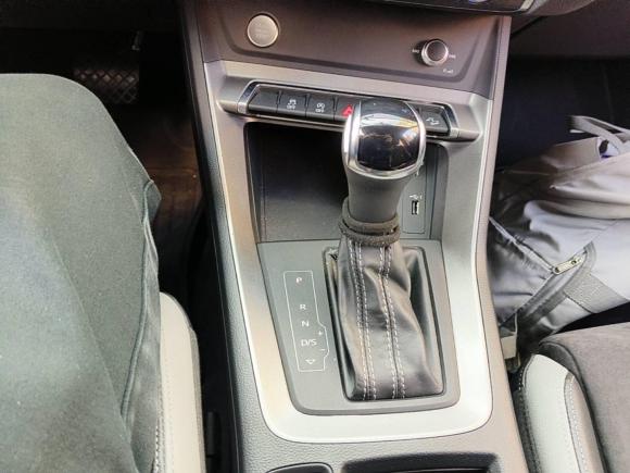 [上海·沪E] 二手奥迪奥迪Q32019款 40 TFSI quattro 时尚动感型