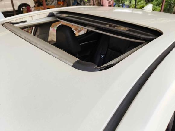 [武汉·鄂A] 二手丰田雷凌2017款 改款双擎 1.8H GS E-CVT精英天窗版 国V