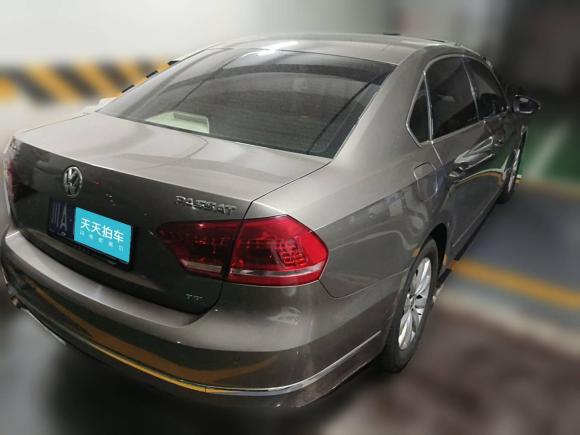 [成都·川A] 二手大众帕萨特2013款 1.8TSI DSG尊荣版