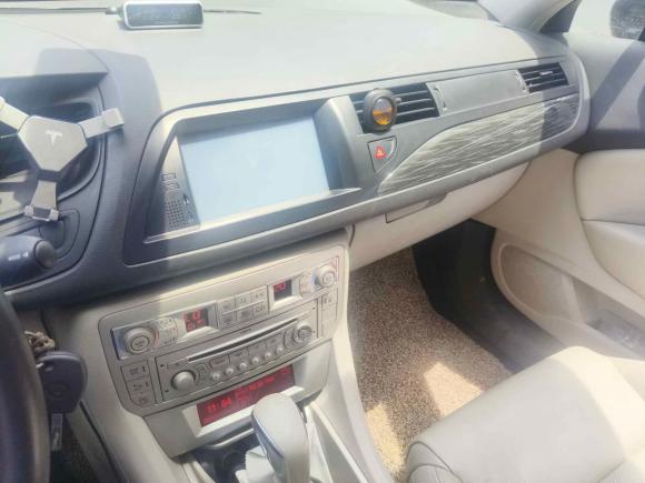 [南京·苏A] 二手雪铁龙雪铁龙C52012款 2.0L 自动尊享型