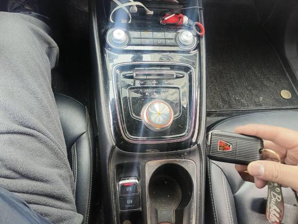 [杭州·浙A] 二手荣威荣威Ei52019款 智联旗舰版