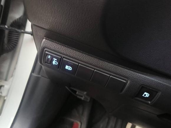 [武汉·鄂A] 二手丰田卡罗拉2021款 双擎 1.8L E-CVT精英版