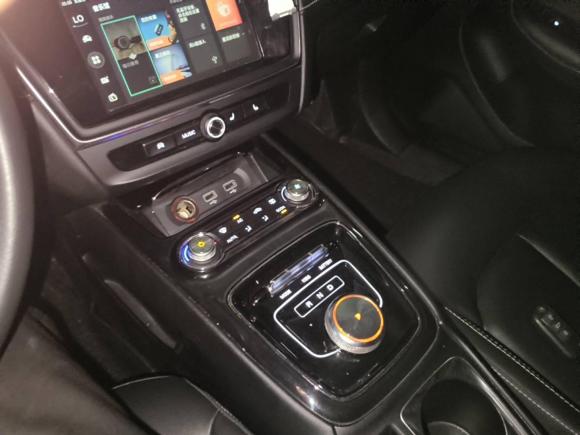 [杭州·浙A] 二手荣威荣威Ei52019款 智联旗舰版