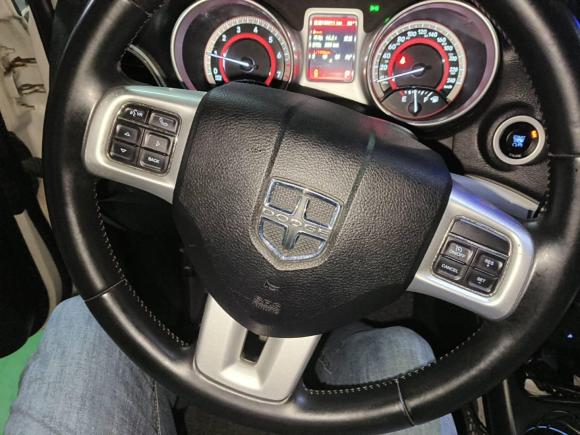 [南通·苏F] 二手道奇酷威2013款 2.4L 两驱尊尚版