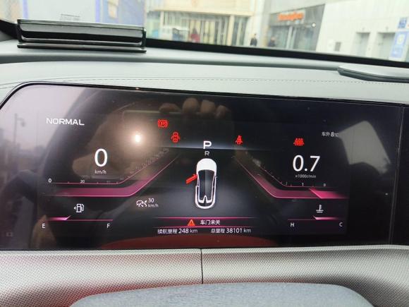 [成都·渝A] 二手长安长安UNI-T2020款 1.5T 尊贵型