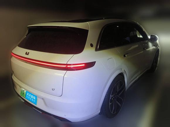 [上海·沪A] 二手理想汽车理想L72023款 Pro