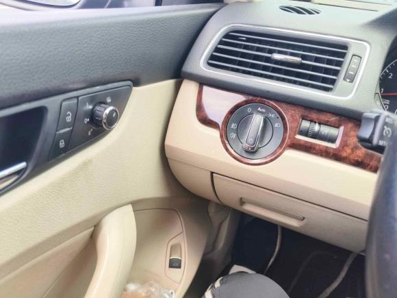 [杭州·皖P] 二手大众帕萨特2013款 1.8TSI DSG御尊版