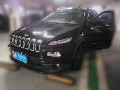 [南通·苏A] Jeep自由光2016款 2.0L 优越版