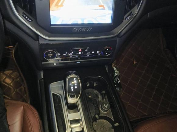 [广州·粤T] 二手玛莎拉蒂Ghibli2014款 3.0T 标准版