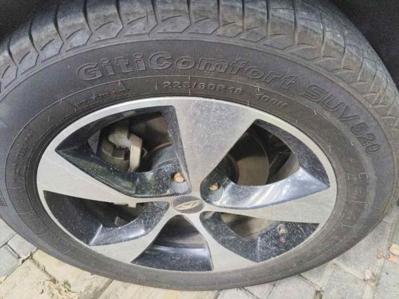 [武汉·鄂A] 二手奇瑞瑞虎72016款 2.0L CVT耀目版