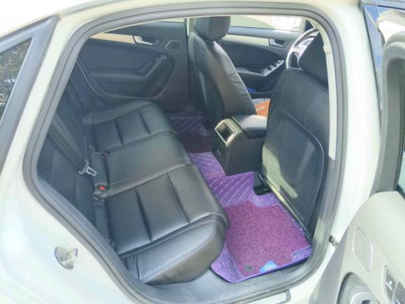 [武汉·鄂A] 二手奥迪奥迪A4L2013款 35 TFSI 自动标准型